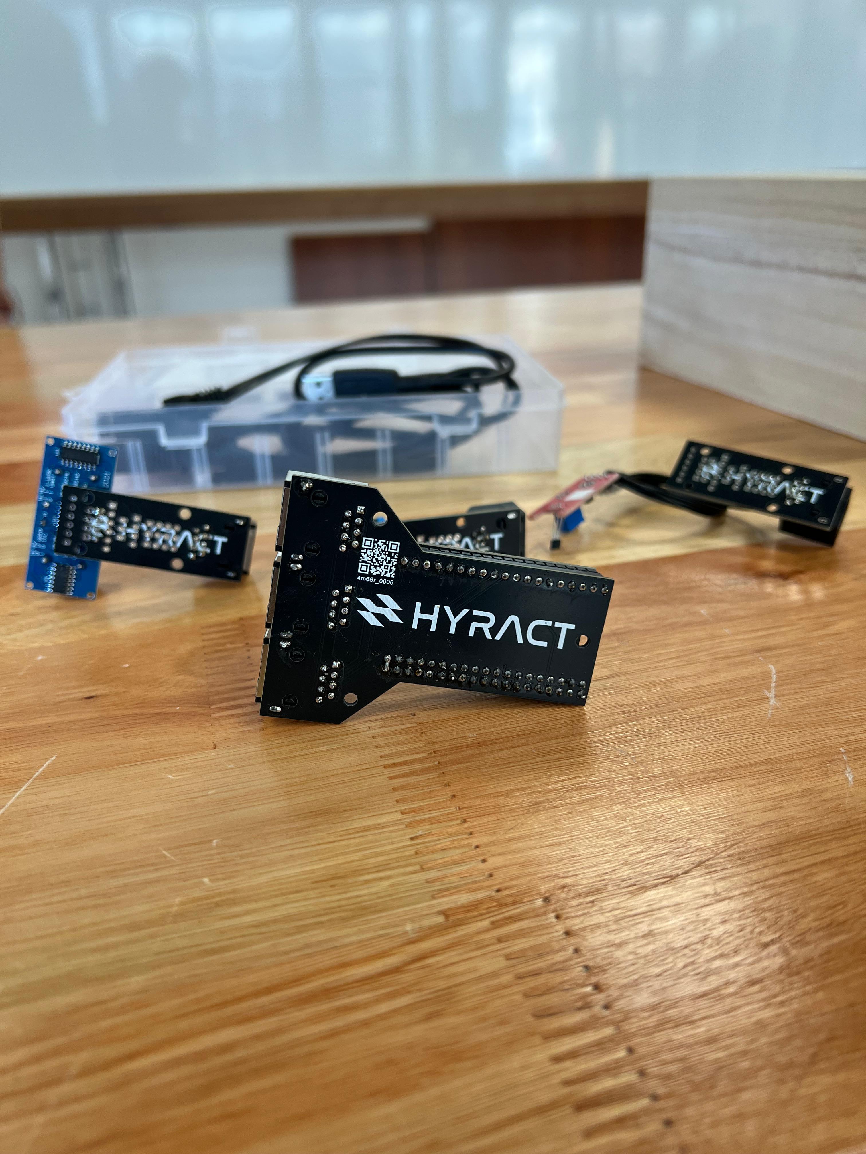 Startup uruguaya crea laboratorio portátil y propone enseñar ciencias por US$ 5 al mes por alumno